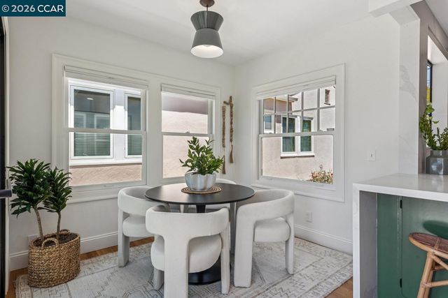 1917 Tiffin Rd, Oakland, CA 94602