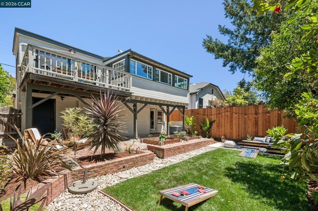 1917 Tiffin Rd, Oakland, CA 94602