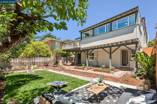 1917 Tiffin Rd, Oakland, CA 94602
