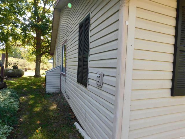 14455 E 100 S, Akron, IN 46910