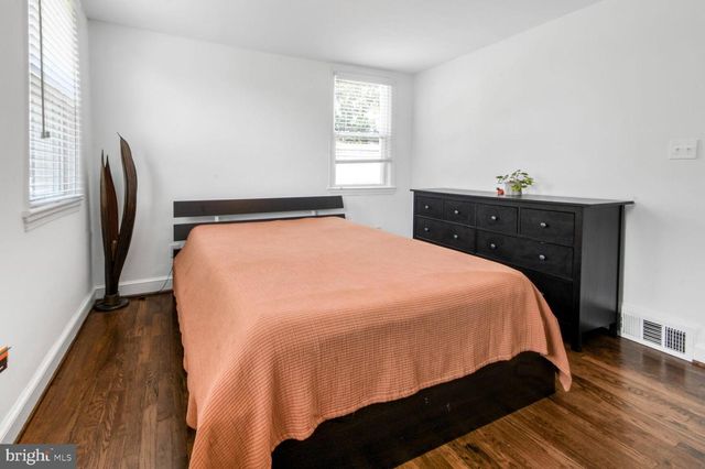 561 45TH ST NE, Washington, DC 20019