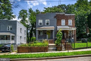 561 45TH ST NE, Washington, DC 20019