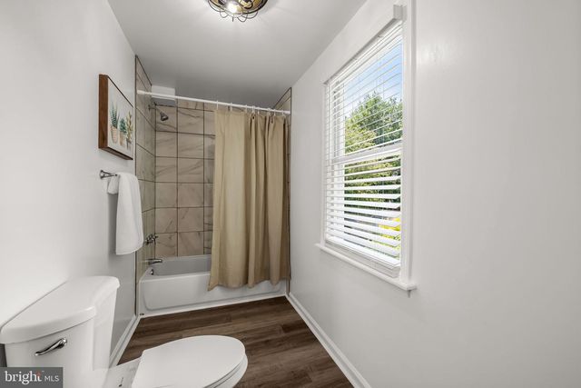 204 MACE AVE, Essex, MD 21221