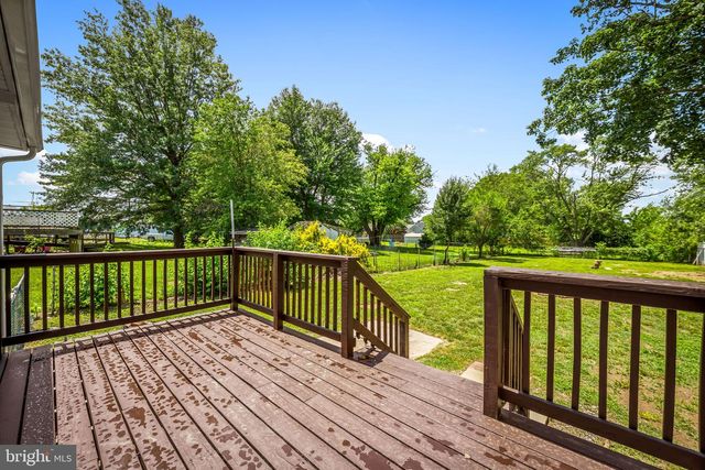 204 MACE AVE, Essex, MD 21221