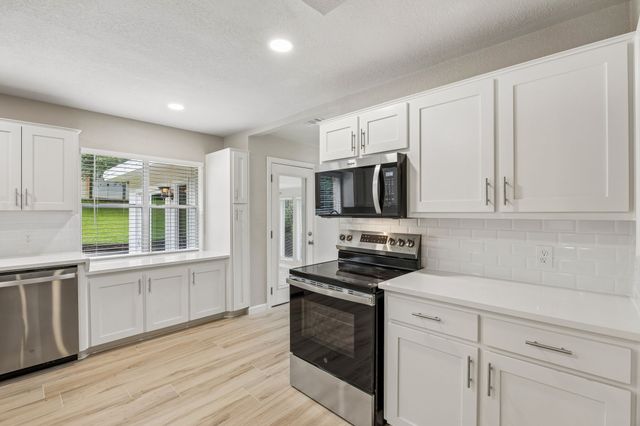636 Kessler Boulevard, Sherman, TX 75092