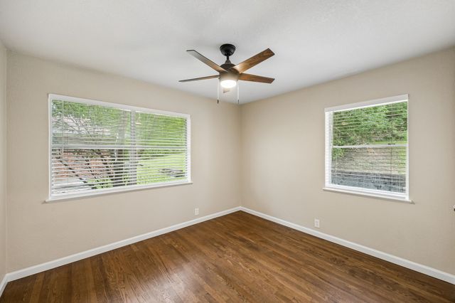 636 Kessler Boulevard, Sherman, TX 75092
