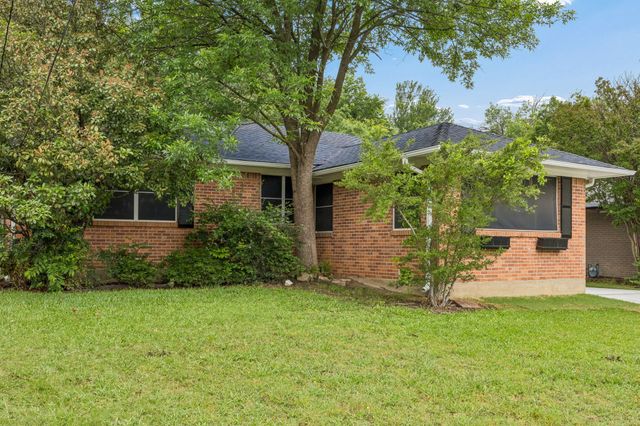 636 Kessler Boulevard, Sherman, TX 75092