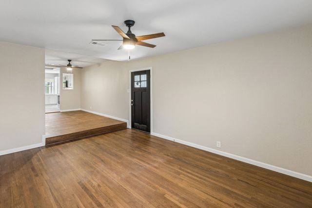 636 Kessler Boulevard, Sherman, TX 75092