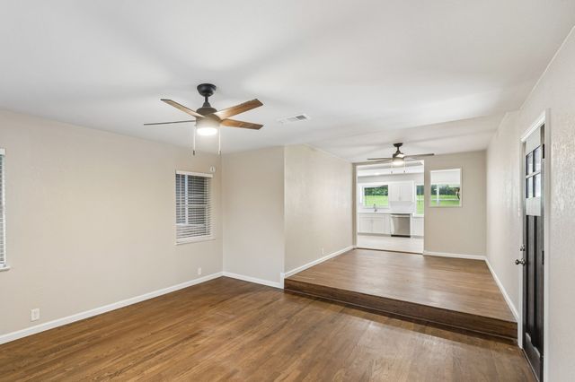 636 Kessler Boulevard, Sherman, TX 75092