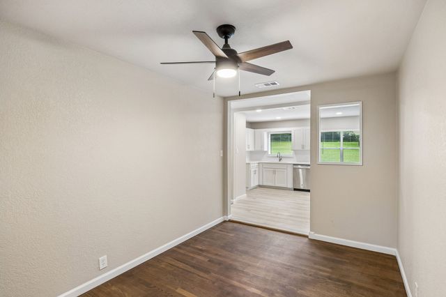 636 Kessler Boulevard, Sherman, TX 75092