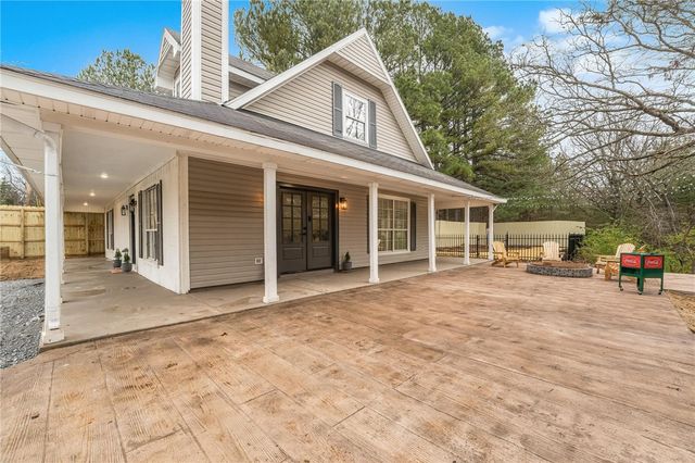 10286 N Highway 265, Fayetteville, AR 72701