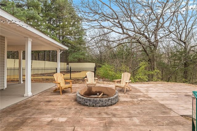 10286 N Highway 265, Fayetteville, AR 72701