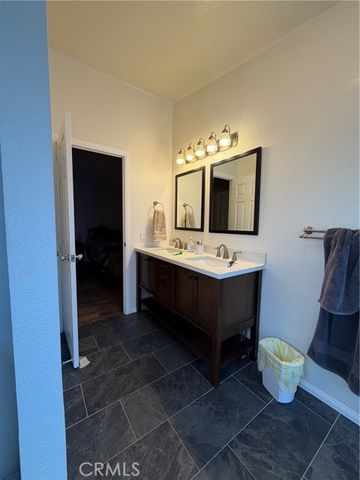 29021 Bouquet Canyon 201, Saugus (santa Clarita), CA 91390