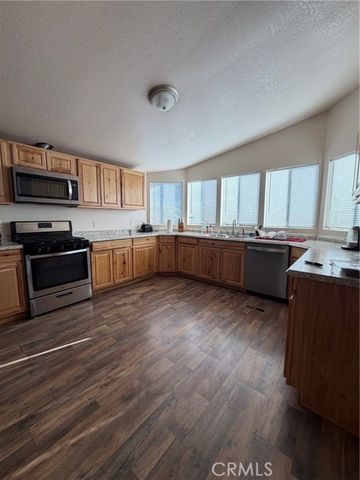 29021 Bouquet Canyon 201, Saugus (santa Clarita), CA 91390