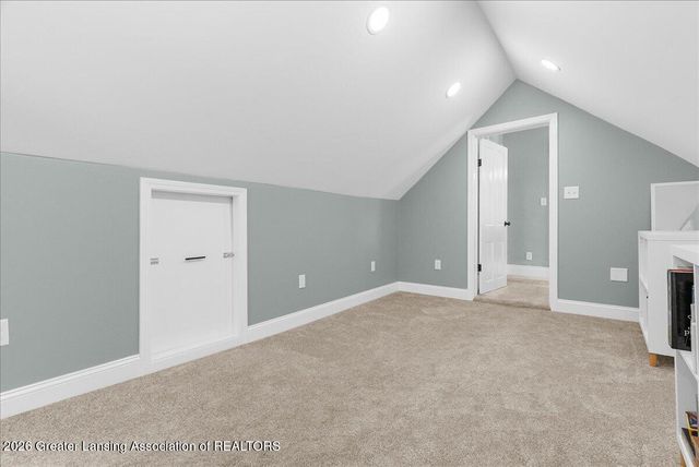 13696 N River Highway, Grand Ledge, MI 48837