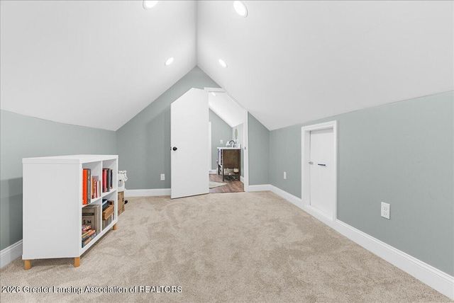 13696 N River Highway, Grand Ledge, MI 48837
