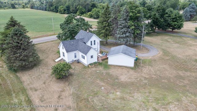 13696 N River Highway, Grand Ledge, MI 48837