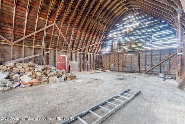 13696 N River Highway, Grand Ledge, MI 48837