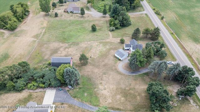 13696 N River Highway, Grand Ledge, MI 48837