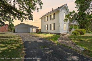 13696 N River Highway, Grand Ledge, MI 48837