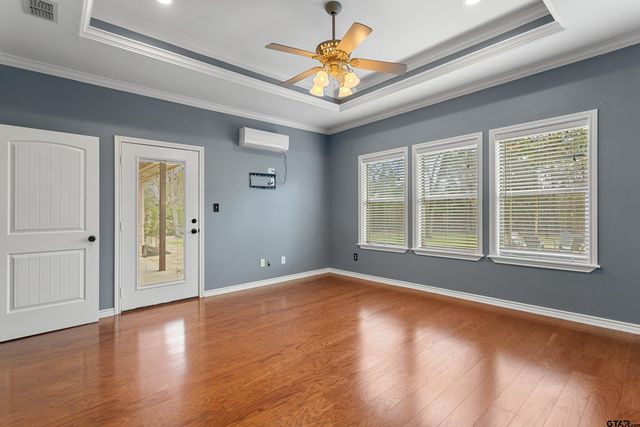 16551 Fox Run Ln, Lindale, TX 75771