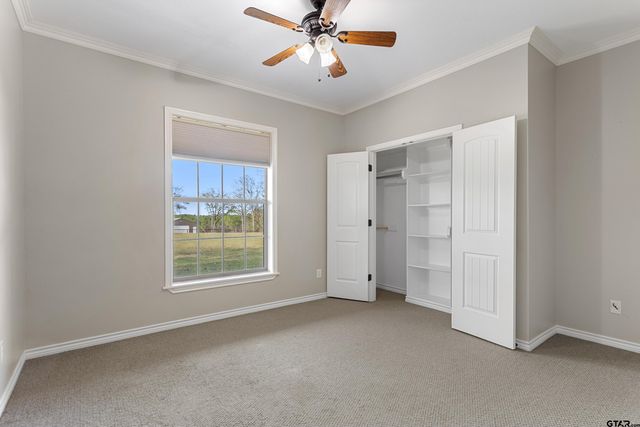 16551 Fox Run Ln, Lindale, TX 75771