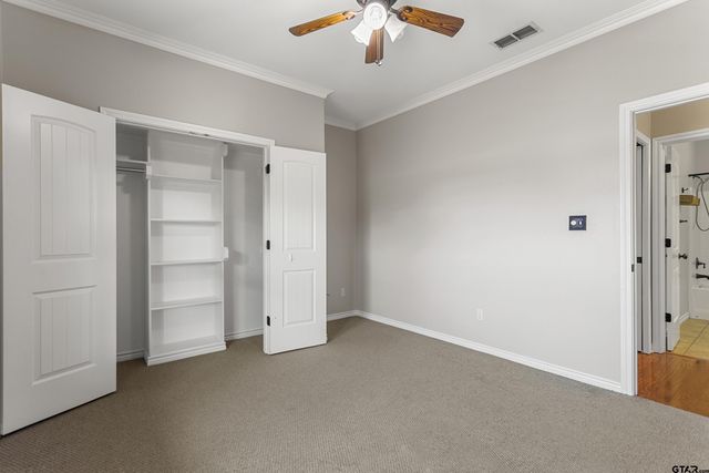 16551 Fox Run Ln, Lindale, TX 75771