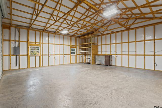 16551 Fox Run Ln, Lindale, TX 75771