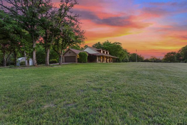 16551 Fox Run Ln, Lindale, TX 75771