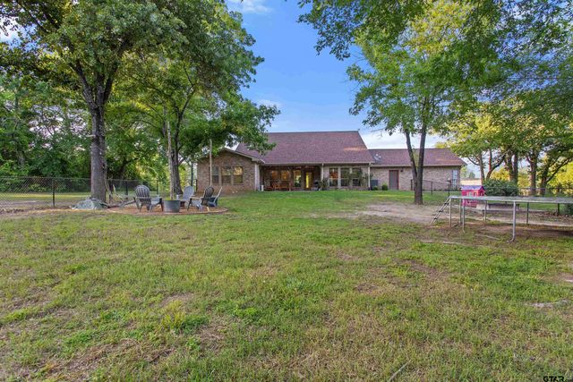 16551 Fox Run Ln, Lindale, TX 75771