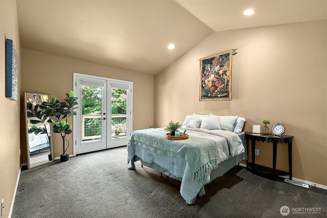 1322 Farwell Avenue NW, Olympia, WA 98502