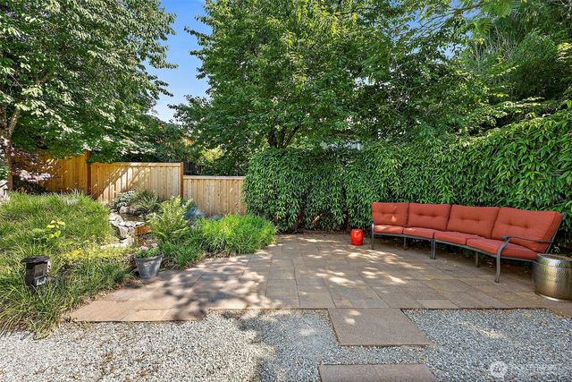 1322 Farwell Avenue NW, Olympia, WA 98502