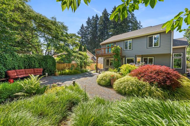 1322 Farwell Avenue NW, Olympia, WA 98502