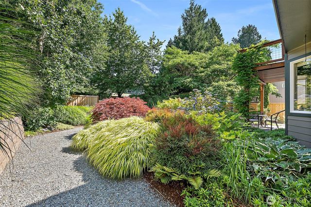 1322 Farwell Avenue NW, Olympia, WA 98502