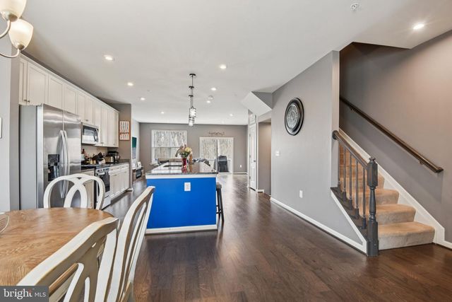 1306 HAWK HOLLOW DR, Crofton, MD 21114