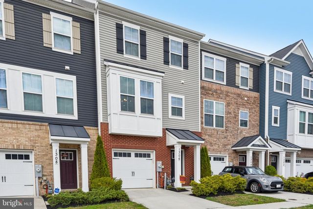1306 HAWK HOLLOW DR, Crofton, MD 21114
