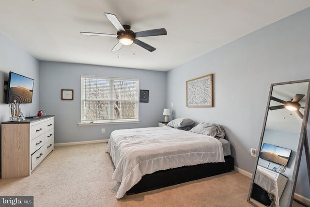 1306 HAWK HOLLOW DR, Crofton, MD 21114