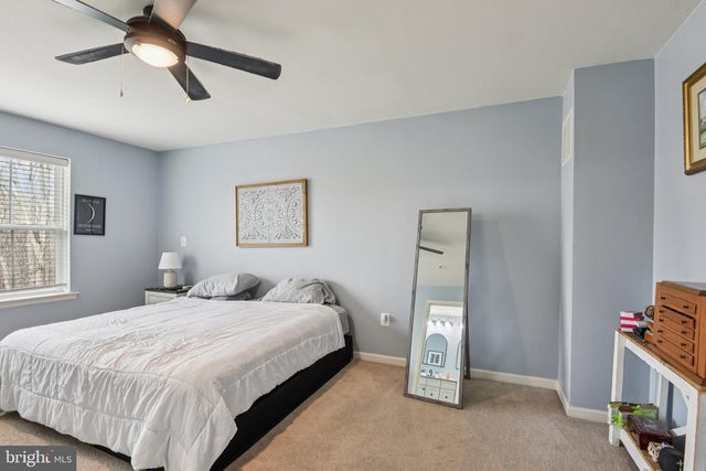 1306 HAWK HOLLOW DR, Crofton, MD 21114