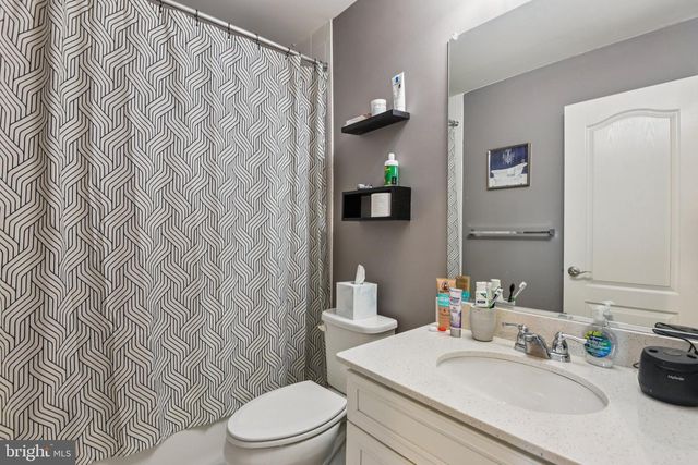 1306 HAWK HOLLOW DR, Crofton, MD 21114