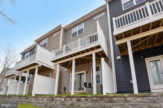 1306 HAWK HOLLOW DR, Crofton, MD 21114