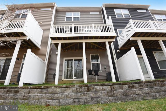 1306 HAWK HOLLOW DR, Crofton, MD 21114