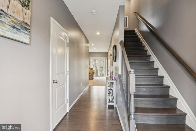 1306 HAWK HOLLOW DR, Crofton, MD 21114
