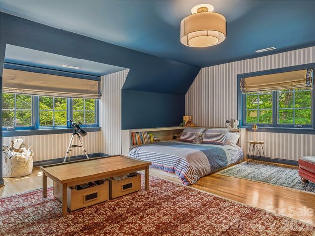 907 Kells Blue Court, Biltmore Lake, NC 28715