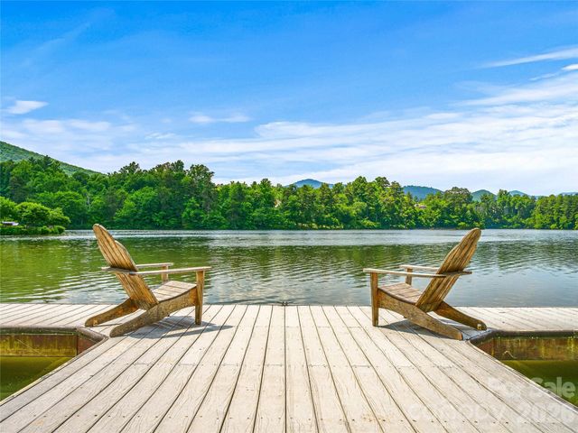 907 Kells Blue Court, Biltmore Lake, NC 28715
