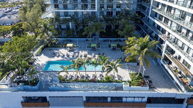 2960 NE 207 Street 810, Aventura, FL 33180
