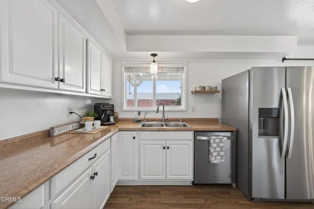 1290 Rugby Avenue, Ventura, CA 93004