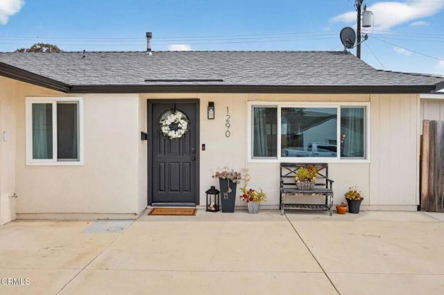 1290 Rugby Avenue, Ventura, CA 93004