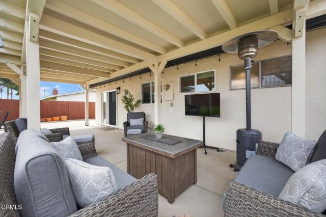 1290 Rugby Avenue, Ventura, CA 93004