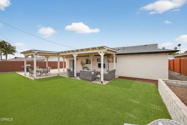 1290 Rugby Avenue, Ventura, CA 93004