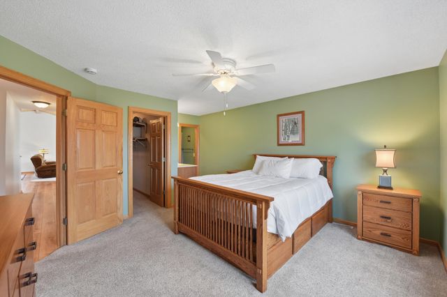 696 Buttercup Court, Hudson, WI 54016